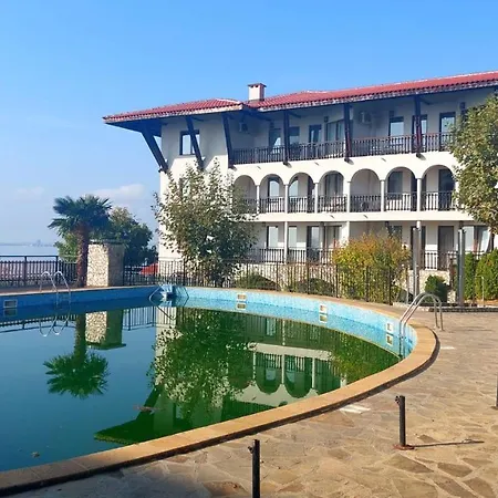 Monastery Ii Garden Like * 圣弗拉斯