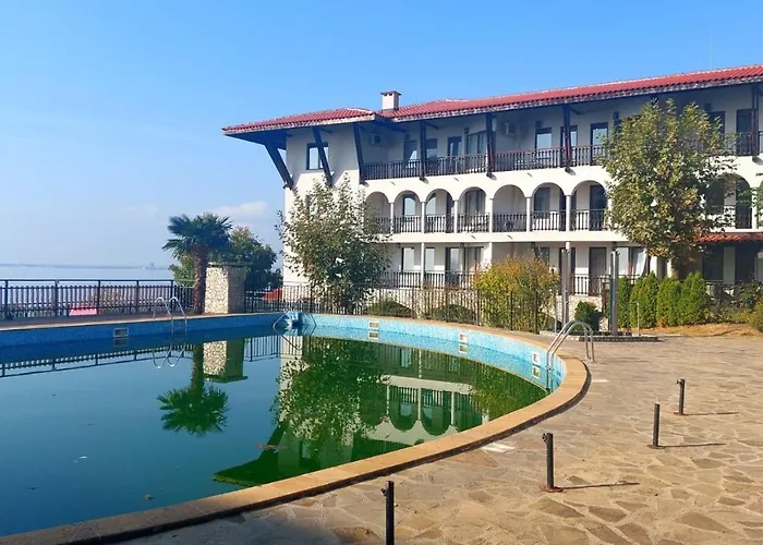 Monastery Ii Garden Like * Свети Влас